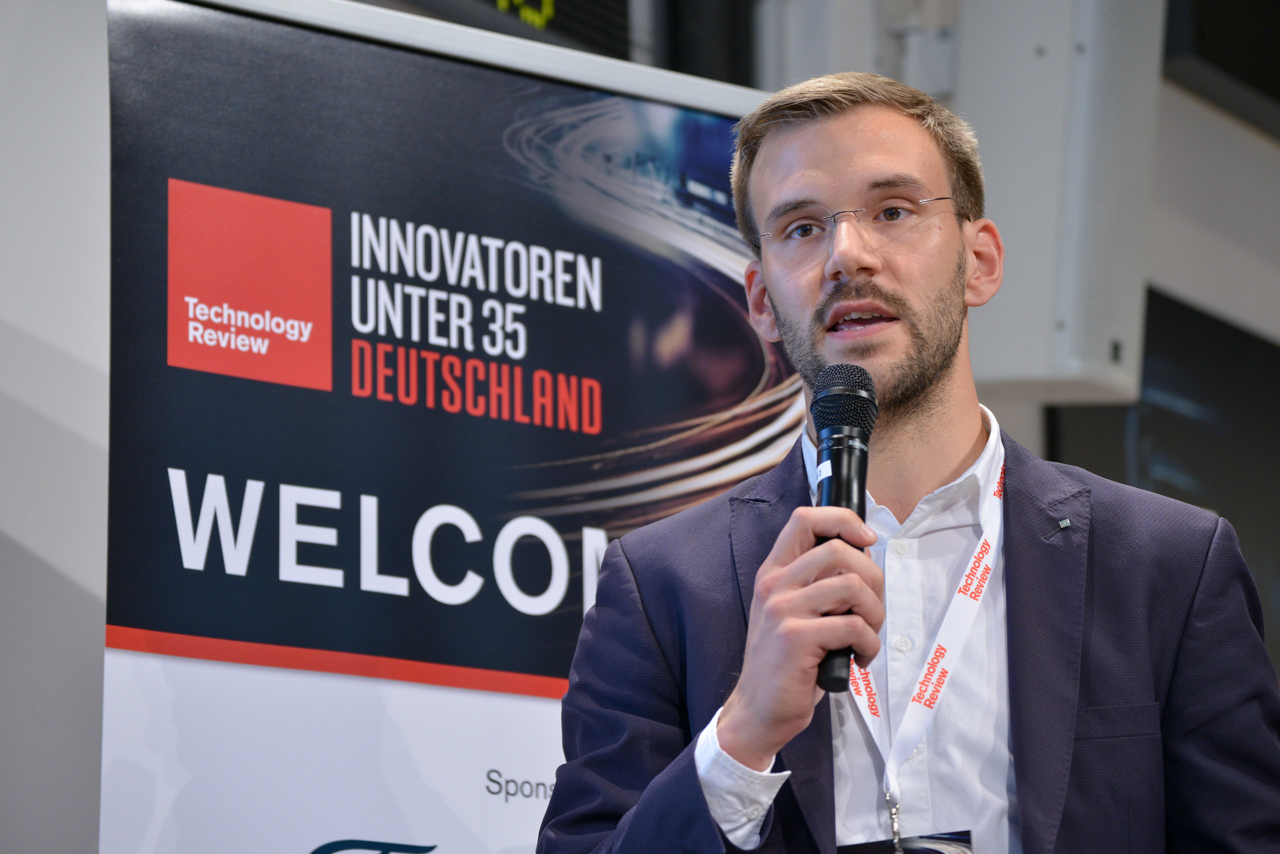 Im BASECAMP: Technology Review zeichnet Innovatoren unter 35 aus